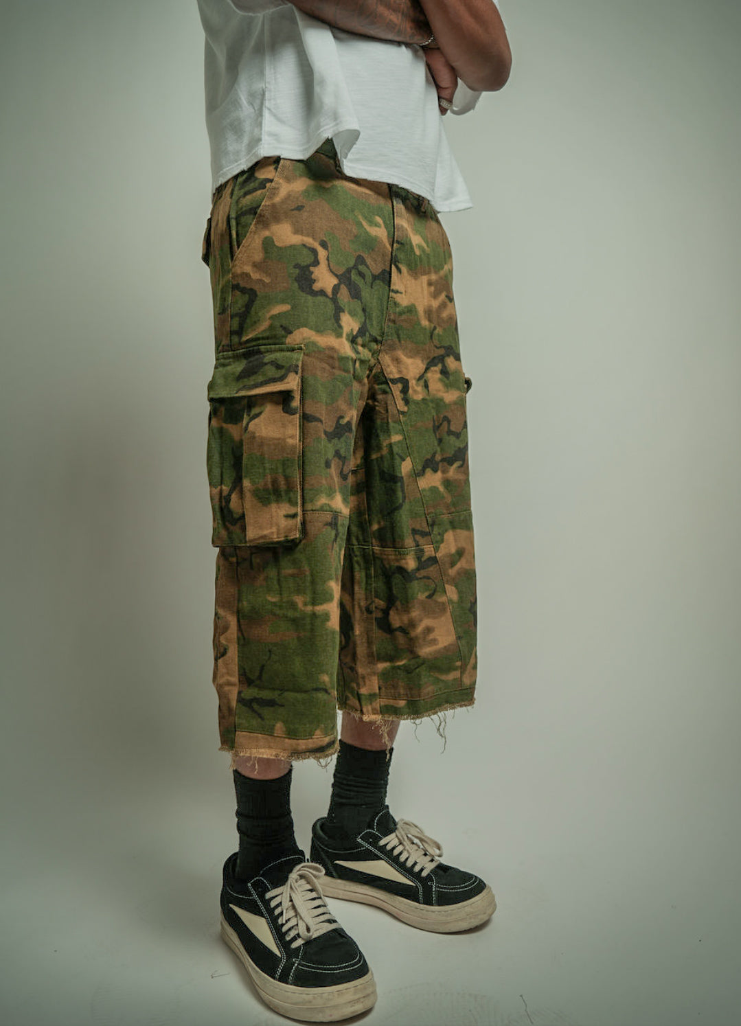 GP Retro Ripped Camo Jorts